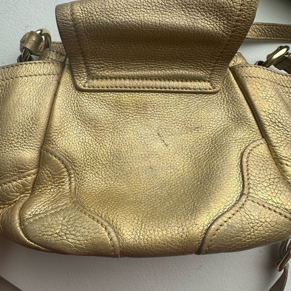 Prada Gold Leather Women's Bag - Picture 4 of 8
